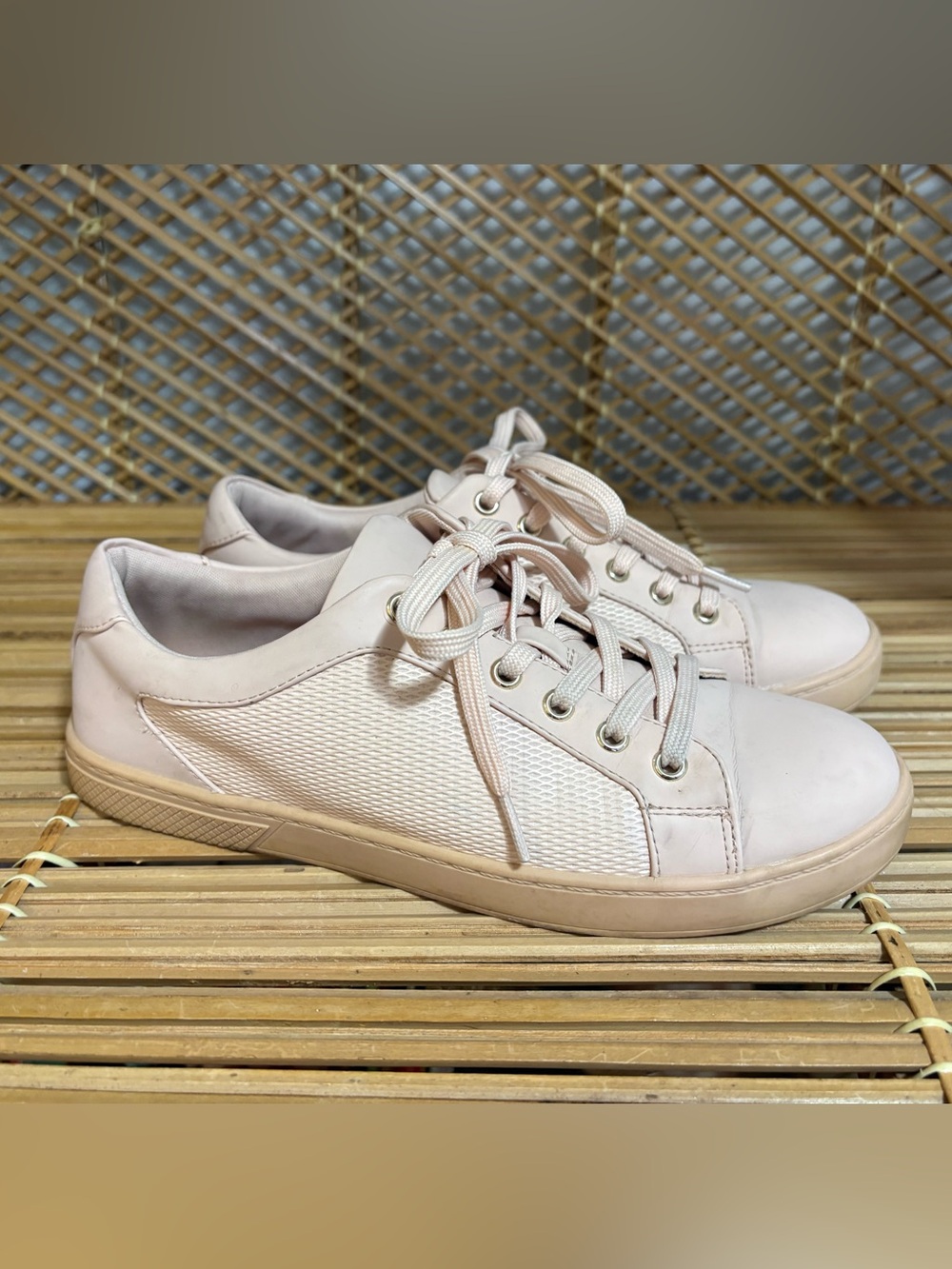 🦋3 For $30🦋Blush Pink Low-Top Sneakers